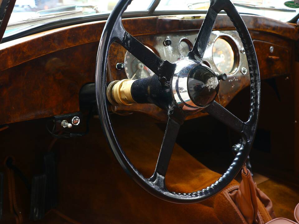 Imagen 24/37 de Jaguar XK 120 FHC (1953)