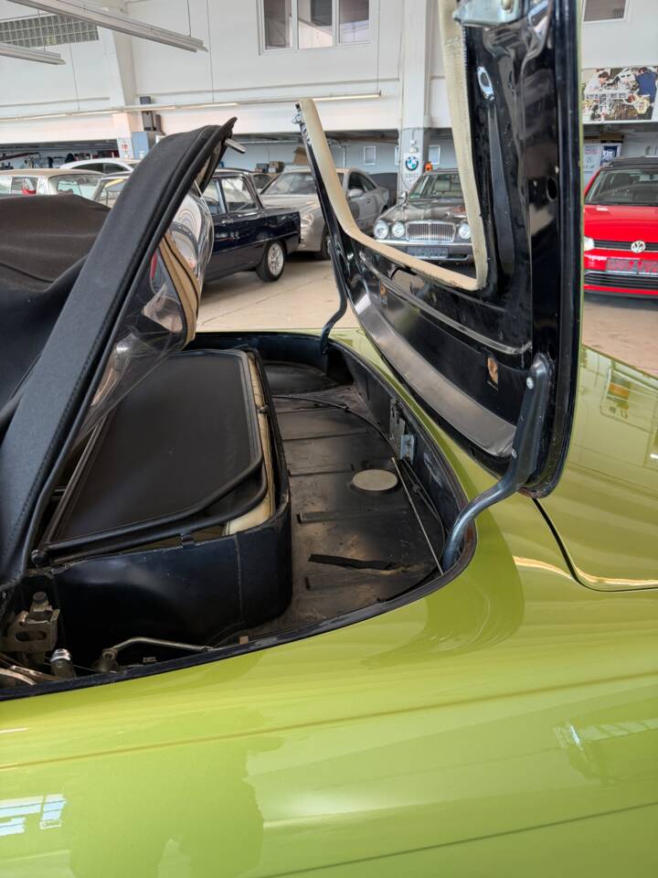Bild 30/69 von Mercedes-Benz 350 SL (1979)