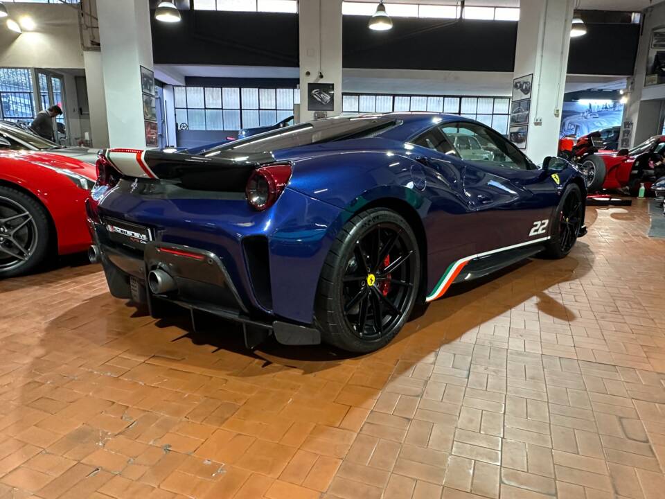 Afbeelding 24/25 van Ferrari 488 Pista (2020)