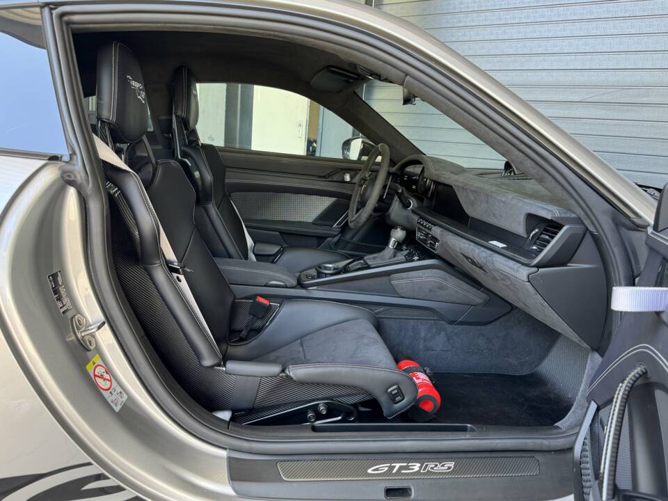 Bild 19/26 von Porsche 911 GT3 (2023)