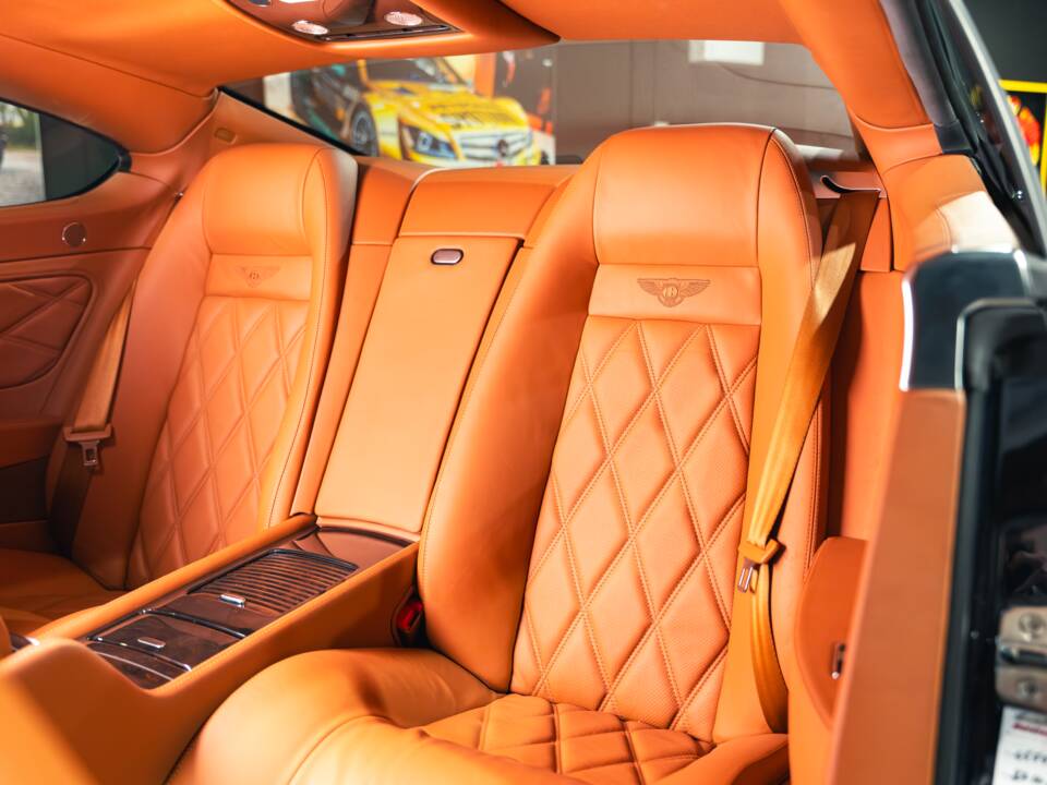 Bild 30/37 von Bentley Continental GT (2005)
