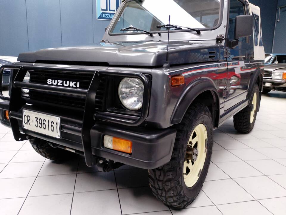 Bild 14/42 von Suzuki SJ 413 (1988)
