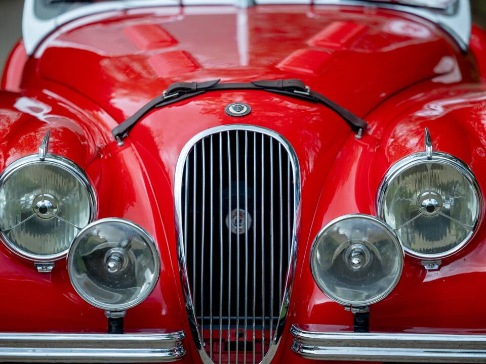 Image 21/50 of Jaguar XK 120 OTS (1950)