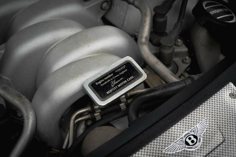 Image 16/47 of Bentley Arnage T (2005)