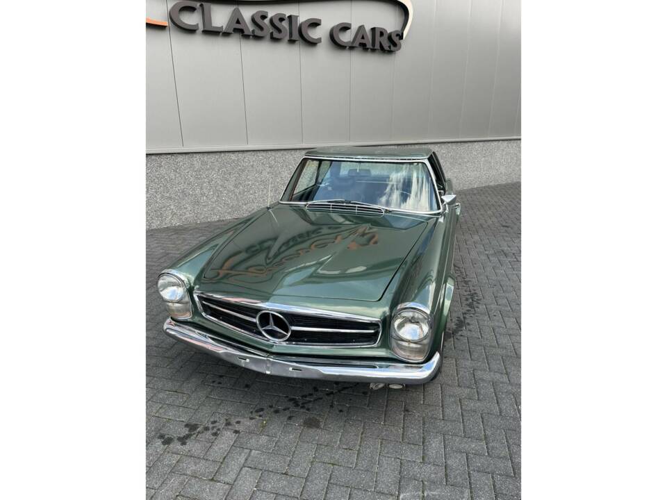 Image 8/50 of Mercedes-Benz 280 SL (1968)