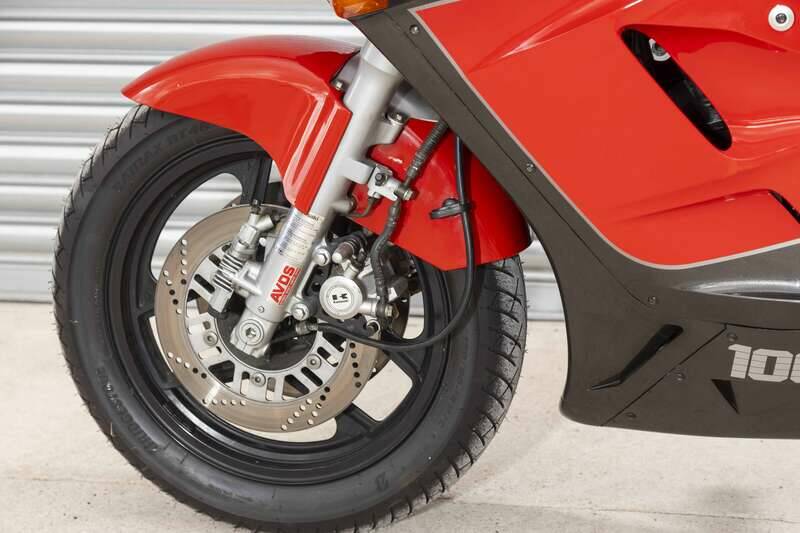 Bild 34/49 von Kawasaki GPz 1000RX (1987)