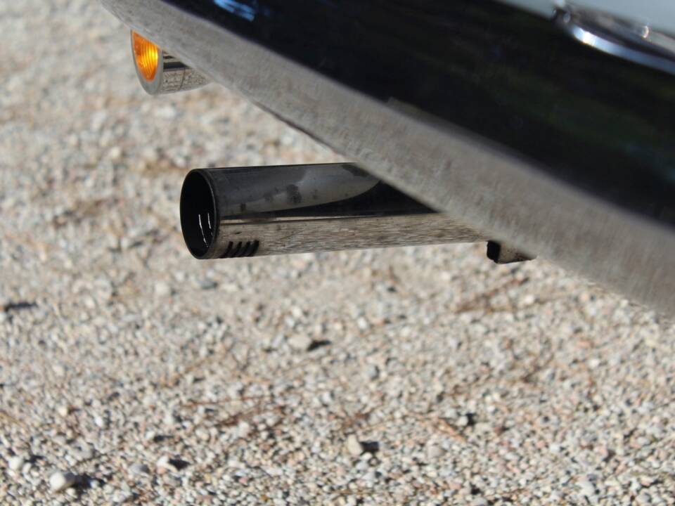 Image 22/50 of Lancia Aurelia B20 GT 2500 (1957)