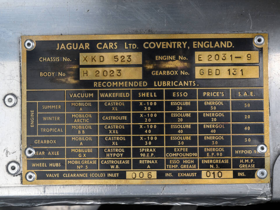 Image 12/12 of Jaguar D-Type (1955)