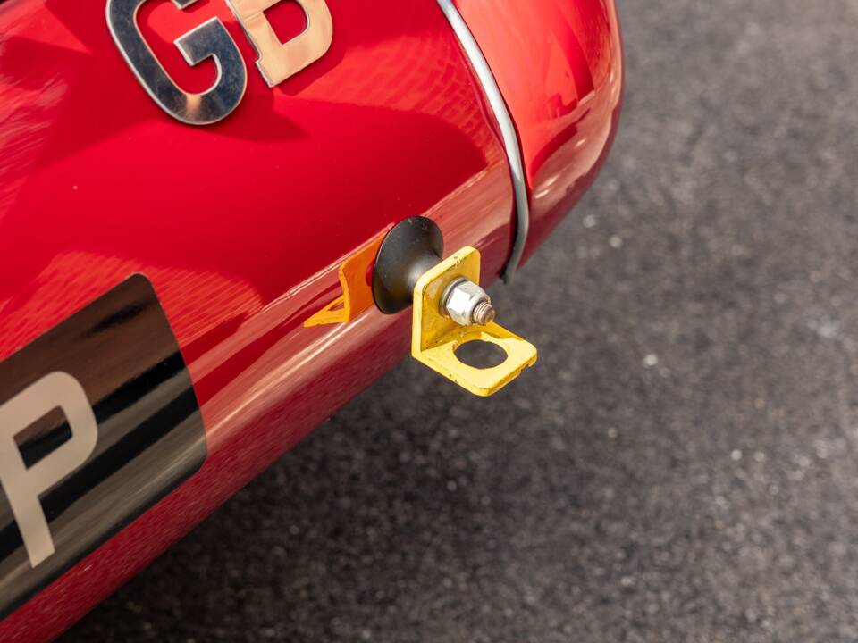 Bild 41/50 von MG MGA 1500 (1956)