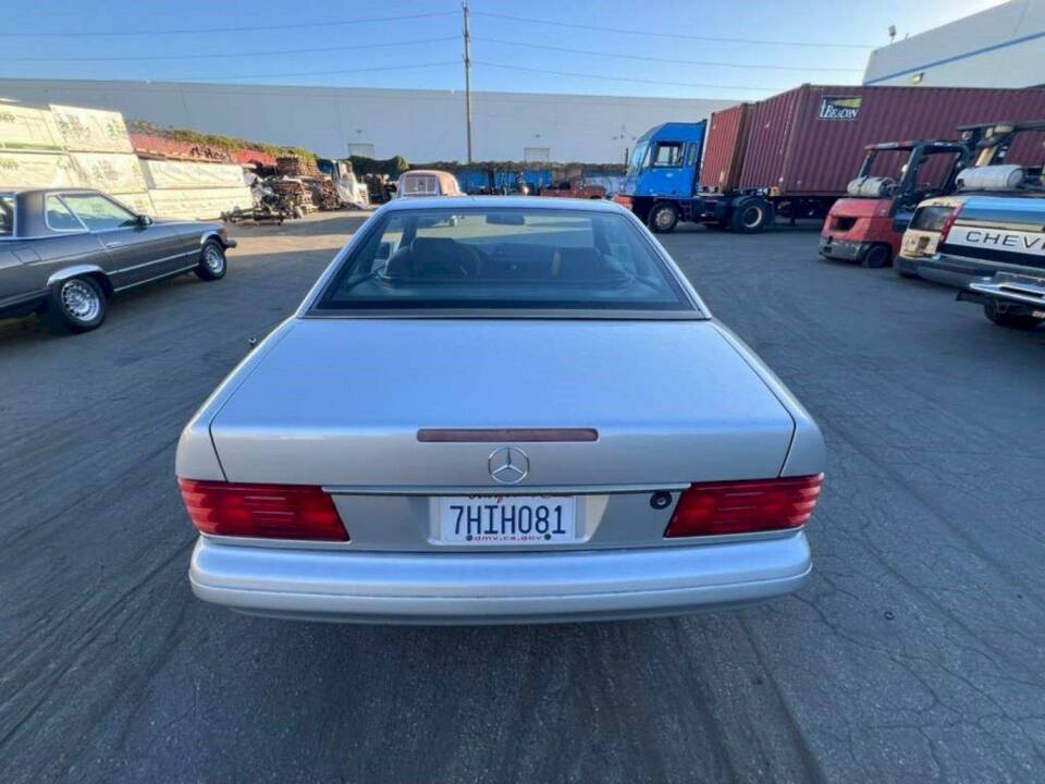 Image 14/40 of Mercedes-Benz SL 500 (1996)