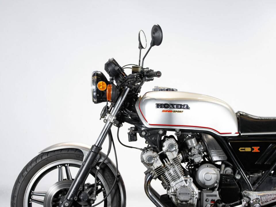 Image 17/50 of Honda DUMMY (1980)