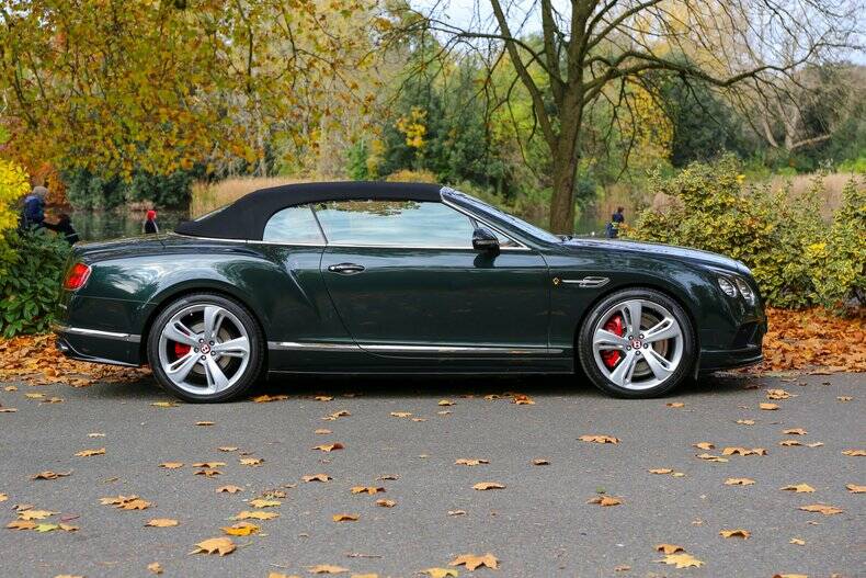 Bild 40/49 von Bentley Continental GTC V8 S (2017)