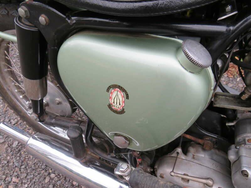 Image 33/45 de BSA A 7 Shooting Star (1960)