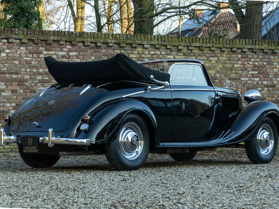 Bild 24/50 von Mercedes-Benz 230 Cabriolet A (1939)