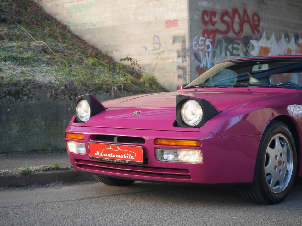 Image 11/28 of Porsche 944 S2 (1991)