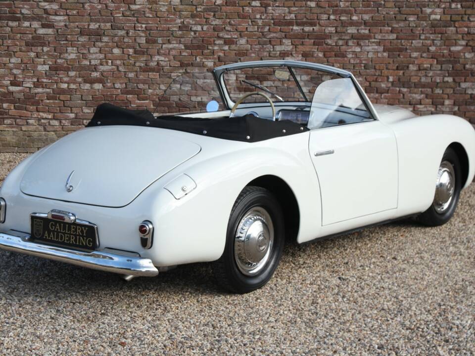 Imagen 41/50 de SIMCA 8 Sport (1950)