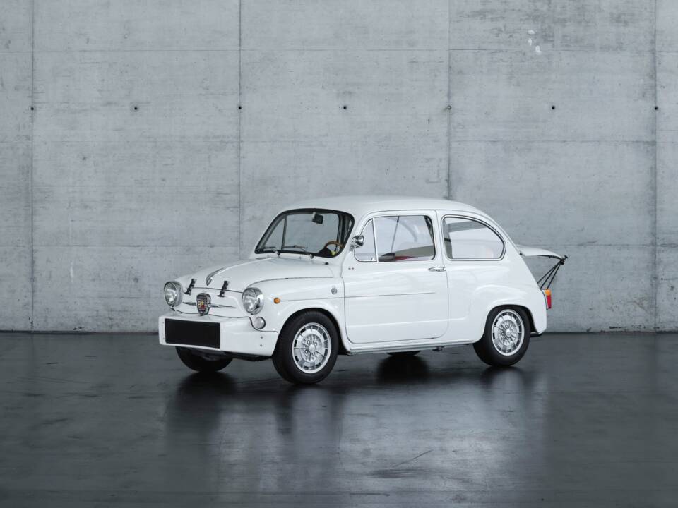 Image 1/47 of Abarth Fiat 850 TC (1965)