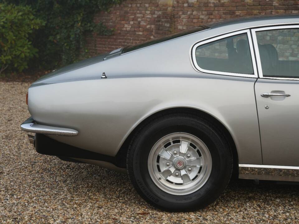 Bild 35/50 von Aston Martin V8 (1974)