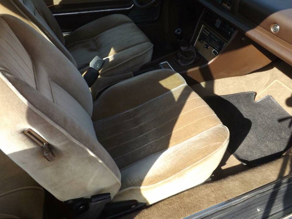 Imagen 17/50 de Peugeot 504 Coupé (1981)