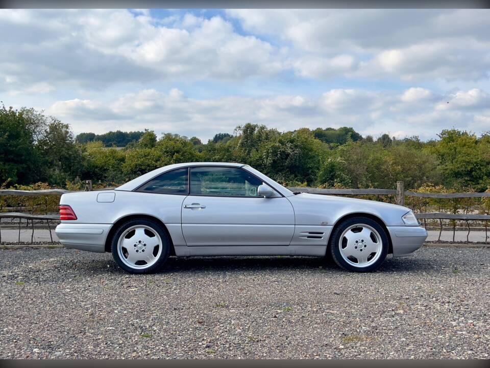 Afbeelding 7/42 van Mercedes-Benz SL 500 (1999)