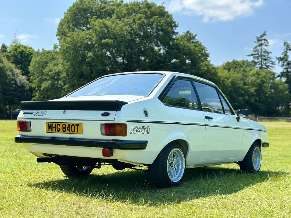 Image 14/50 of Ford Escort RS 2000 (1978)