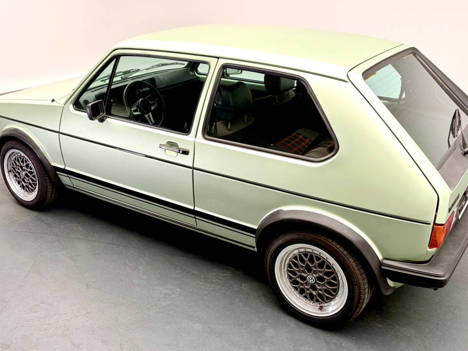 Bild 5/16 von Volkswagen Golf I GTI 1.6 (1980)