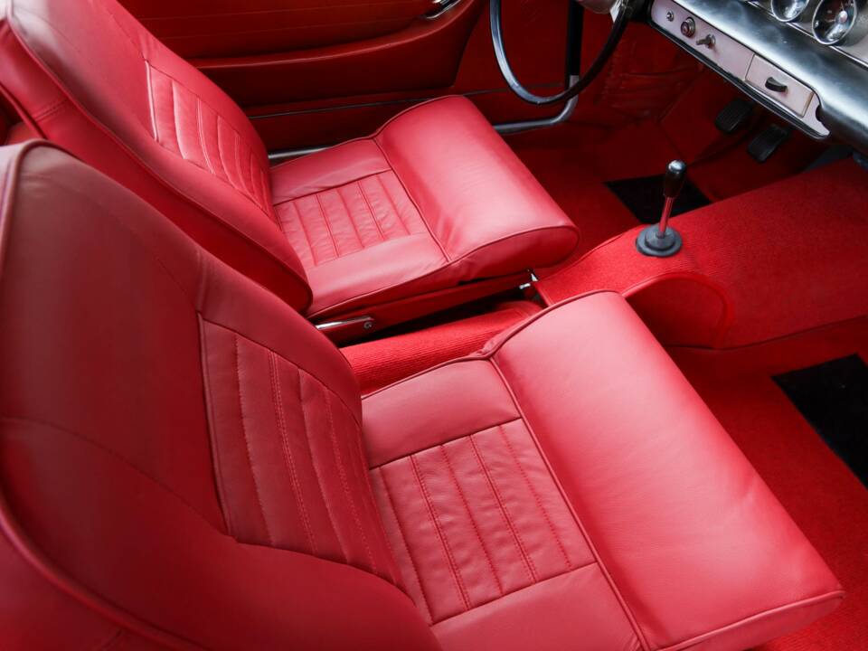 Image 31/50 de Volvo 1800 S (1966)