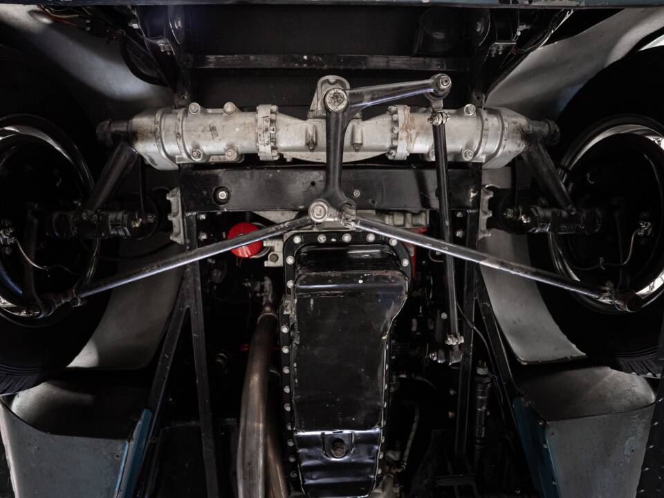 Image 76/82 of Aston Martin DB 2/4 Mk I (1953)