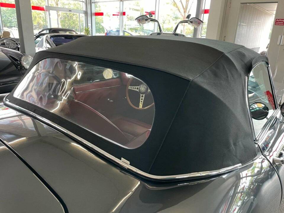 Bild 7/20 von Jaguar E-Type 4.2 (1965)