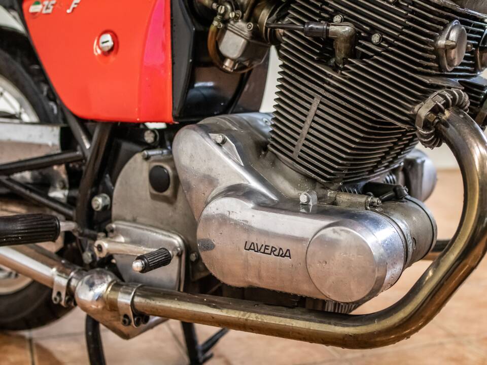 Image 10/14 de Laverda 750 SF 3 (1976)