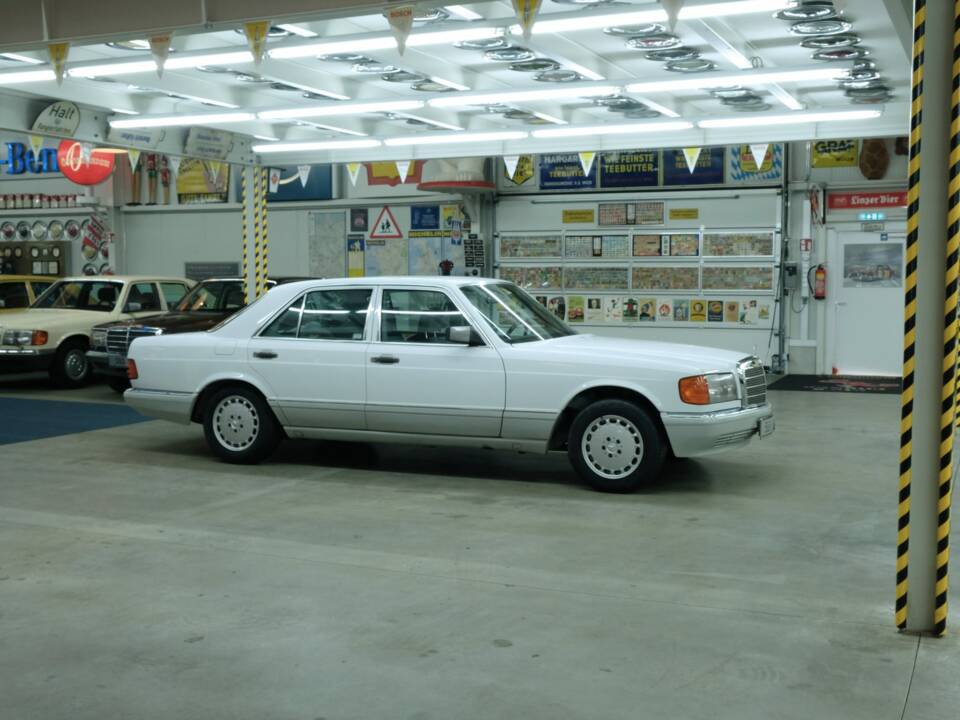Bild 49/50 von Mercedes-Benz 500 SE (1990)