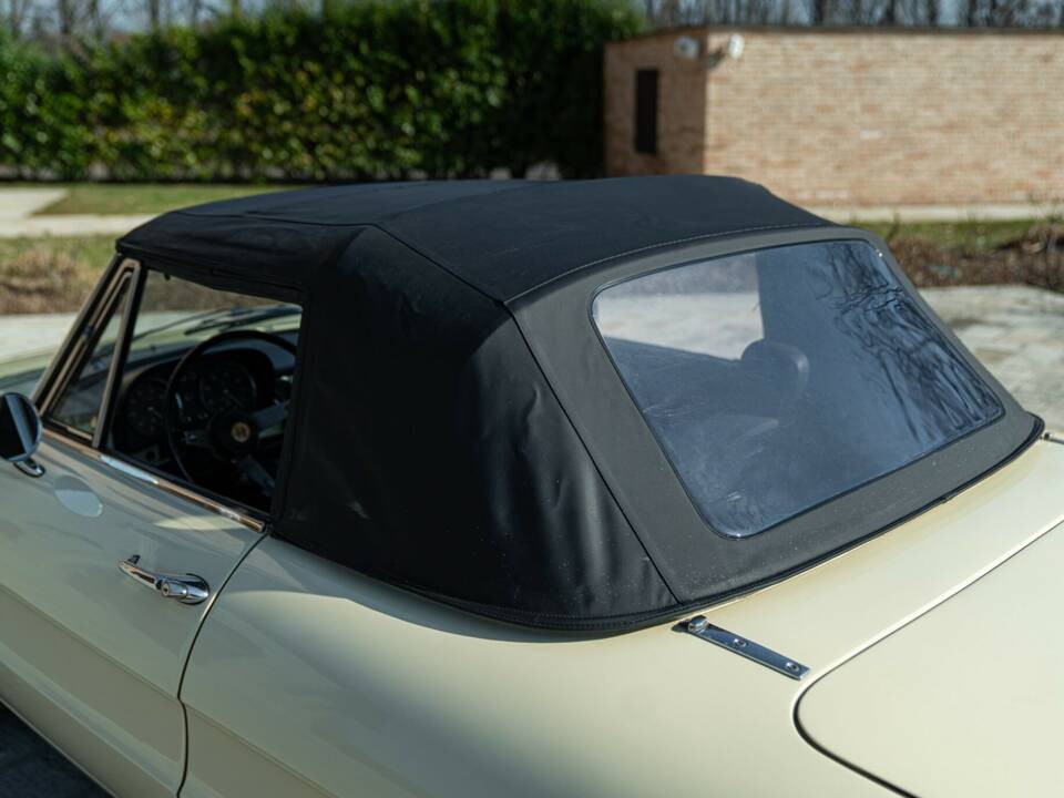 Imagen 22/50 de Alfa Romeo 1750 Spider Veloce (1969)