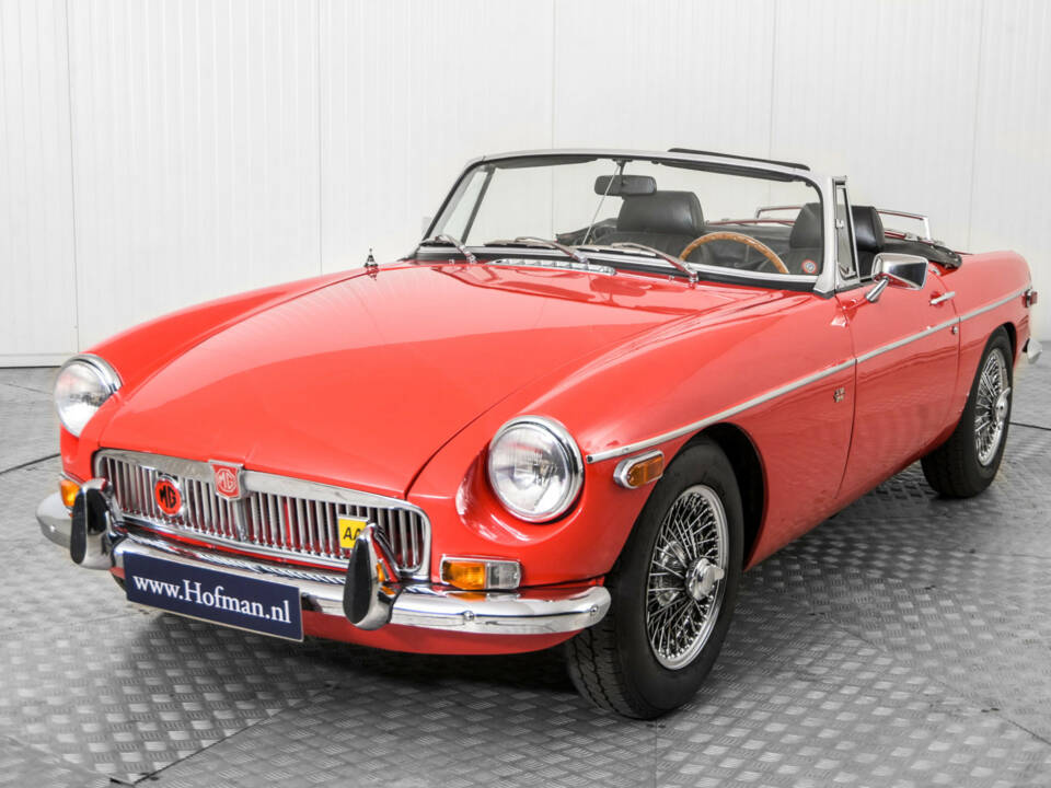 Bild 18/50 von MG MGB (1971)