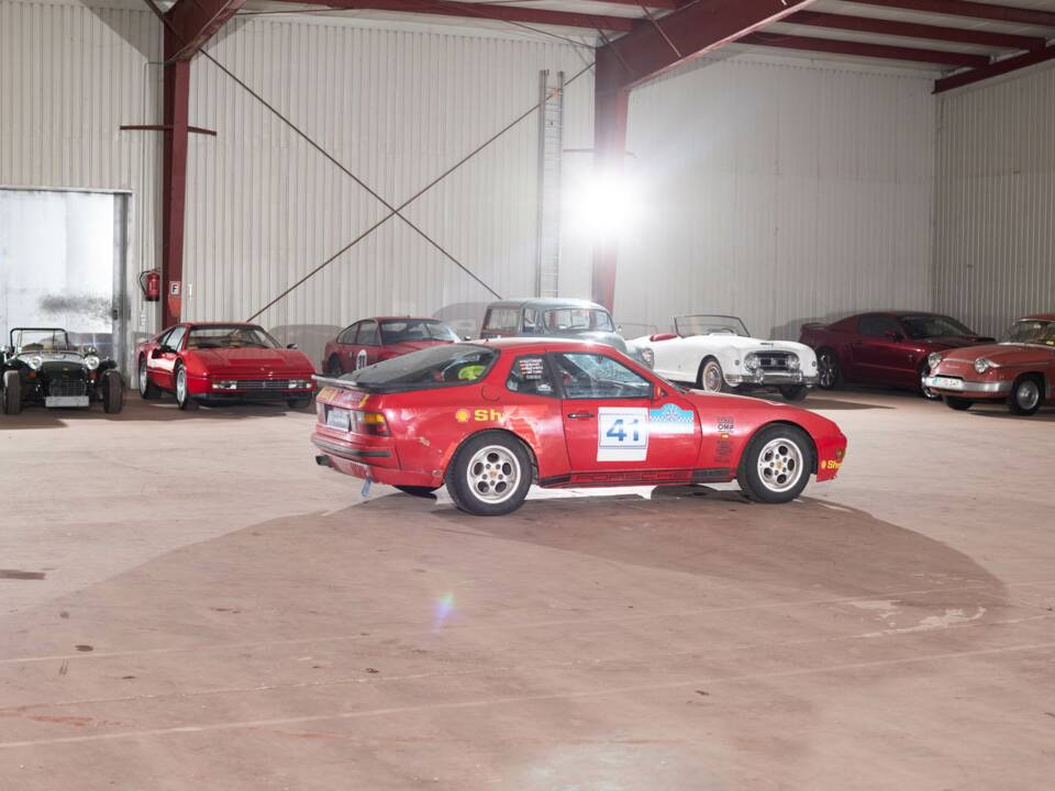Image 9/38 of Porsche 944 (1985)