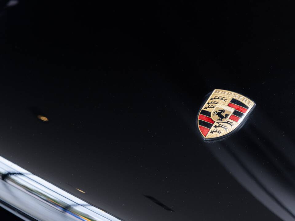 Image 22/32 of Porsche 911 2.4 T (1973)