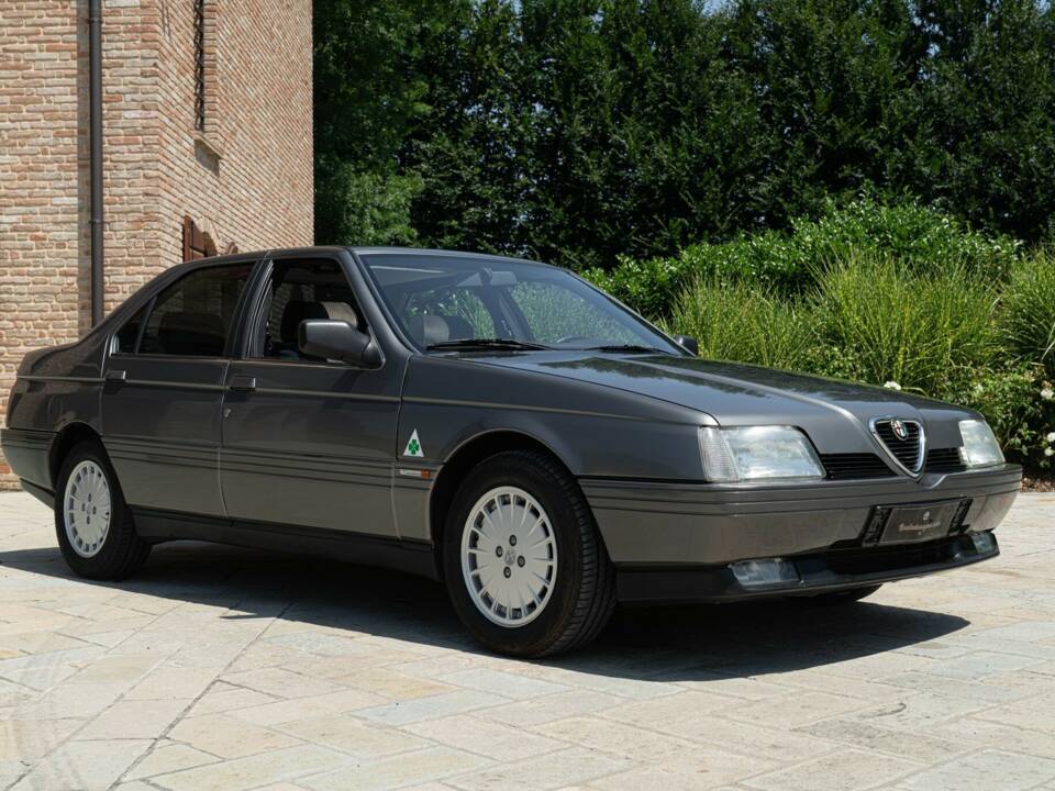 Image 2/50 de Alfa Romeo 164 2.0 (1991)