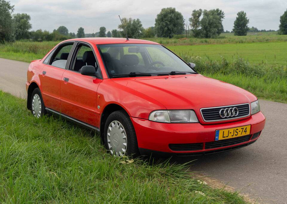 Bild 1/8 von Audi A4 1.6 (1995)