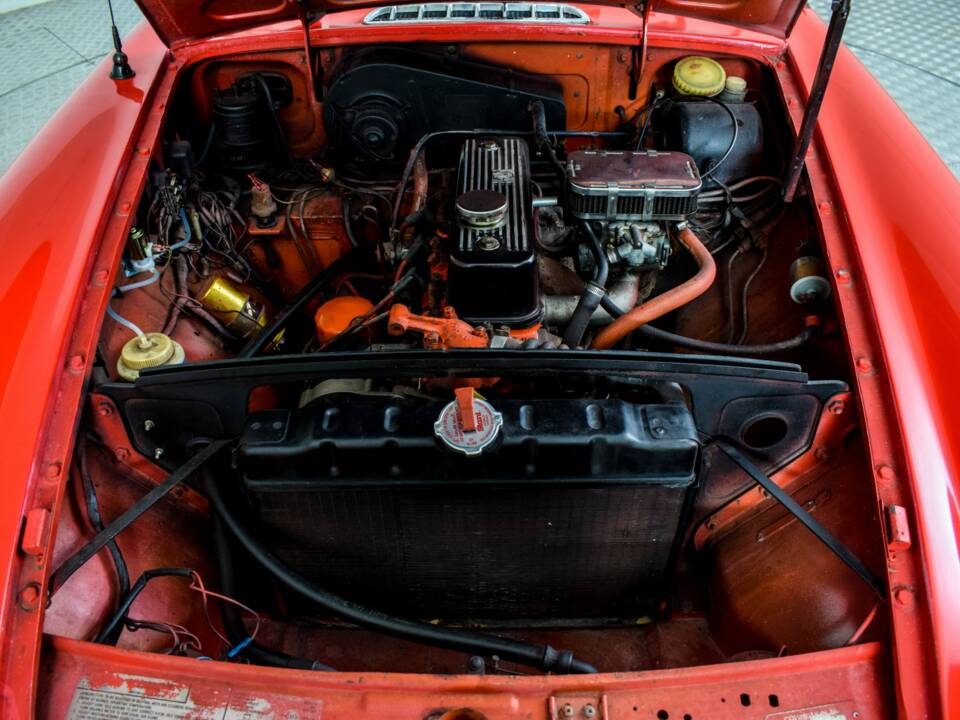 Bild 10/50 von MG MGB (1974)