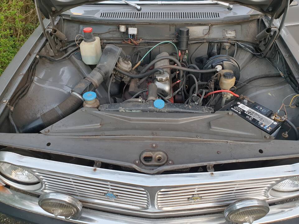 Image 6/9 of Volvo P 144 (1968)