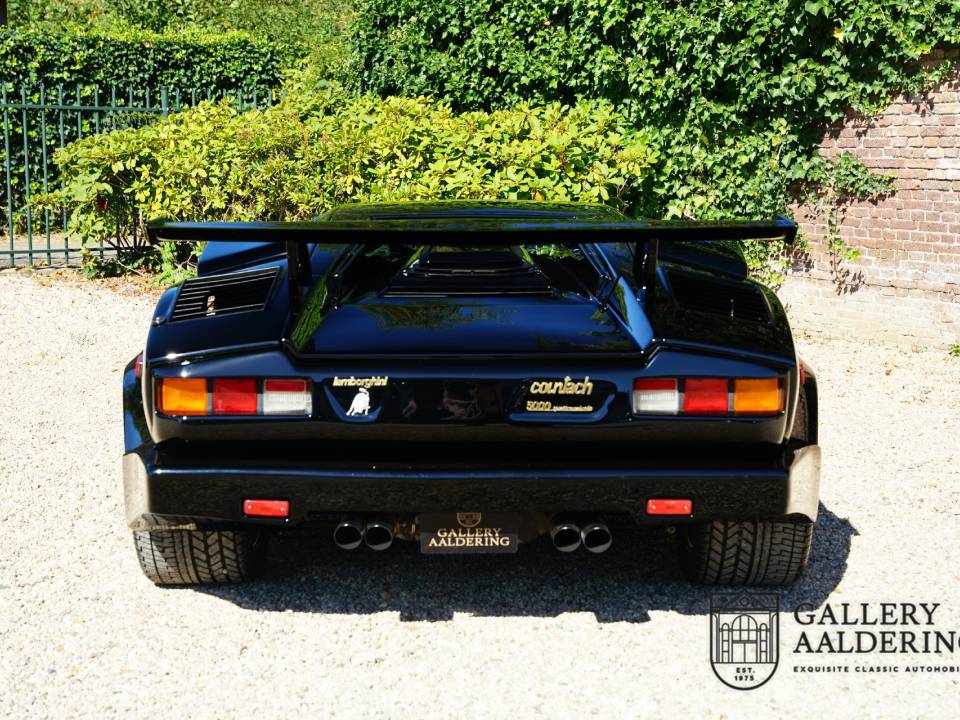 Afbeelding 5/50 van Lamborghini Countach LP 5000 S QV (1988)