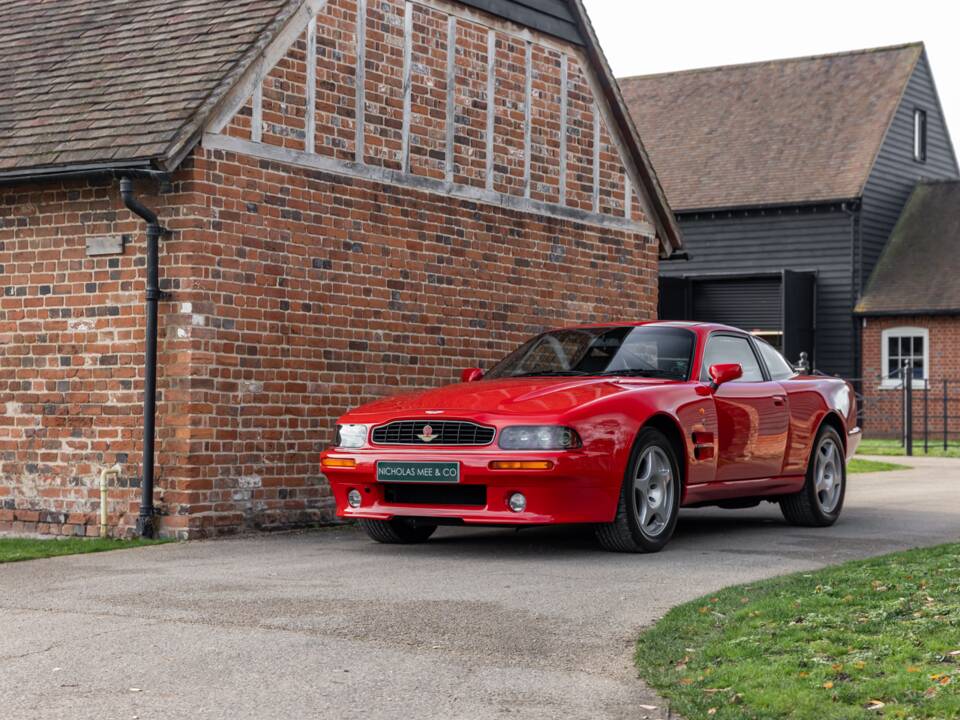 Imagen 16/58 de Aston Martin V8 Coupé (1997)