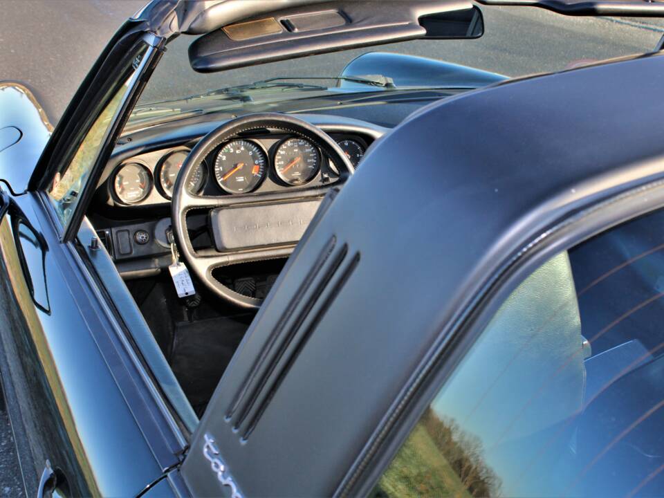 Bild 5/9 von Porsche 911 Carrera 3.2 (1989)