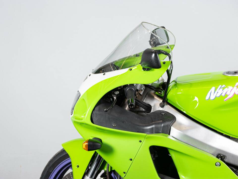 Afbeelding 24/50 van Kawasaki Ninja 750 ZX-7R (1996)