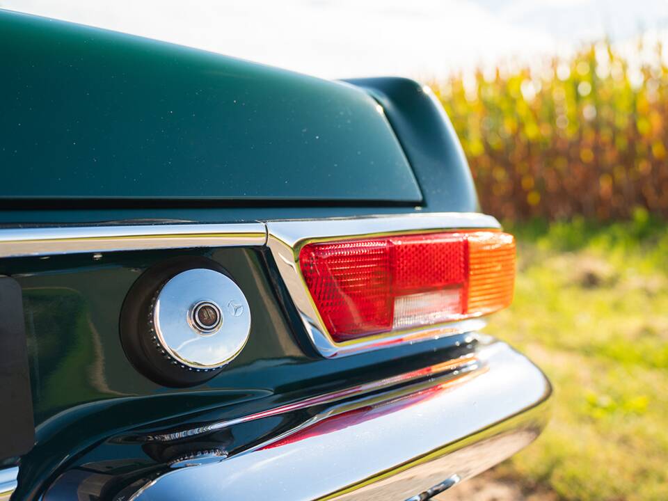Imagen 17/44 de Mercedes-Benz 280 SL (1969)