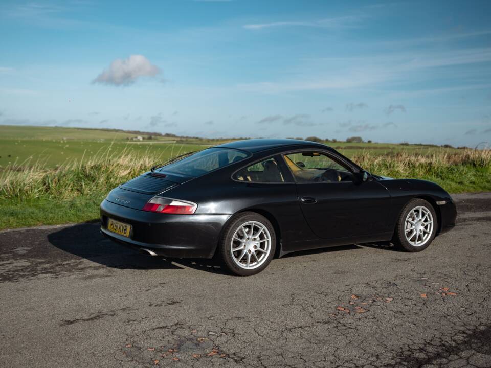 Imagen 44/50 de Porsche 911 Carrera 4 (2001)