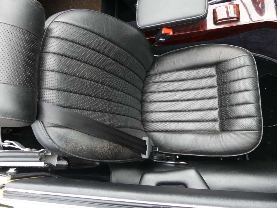 Image 41/74 de Jaguar Type E V12 (1973)