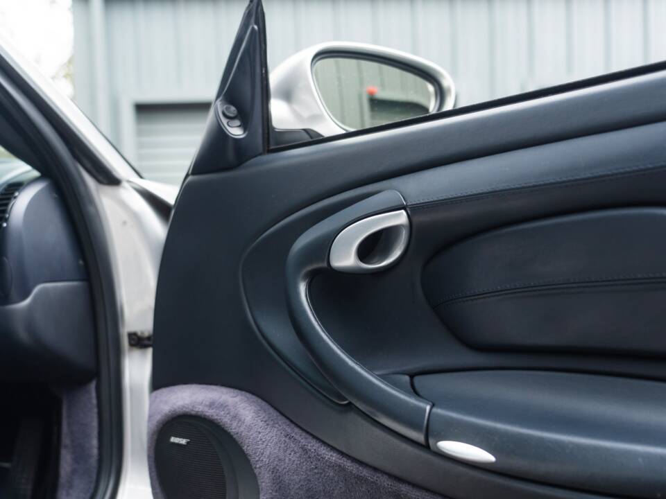 Bild 39/52 von Porsche 911 Turbo (2003)