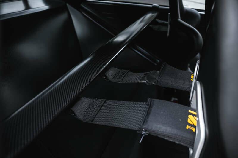 Image 31/50 of Mercedes-Benz CLK DTM AMG (2004)