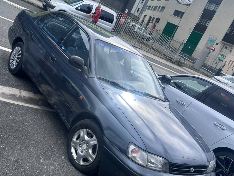 Bild 4/26 von Toyota Carina (1993)