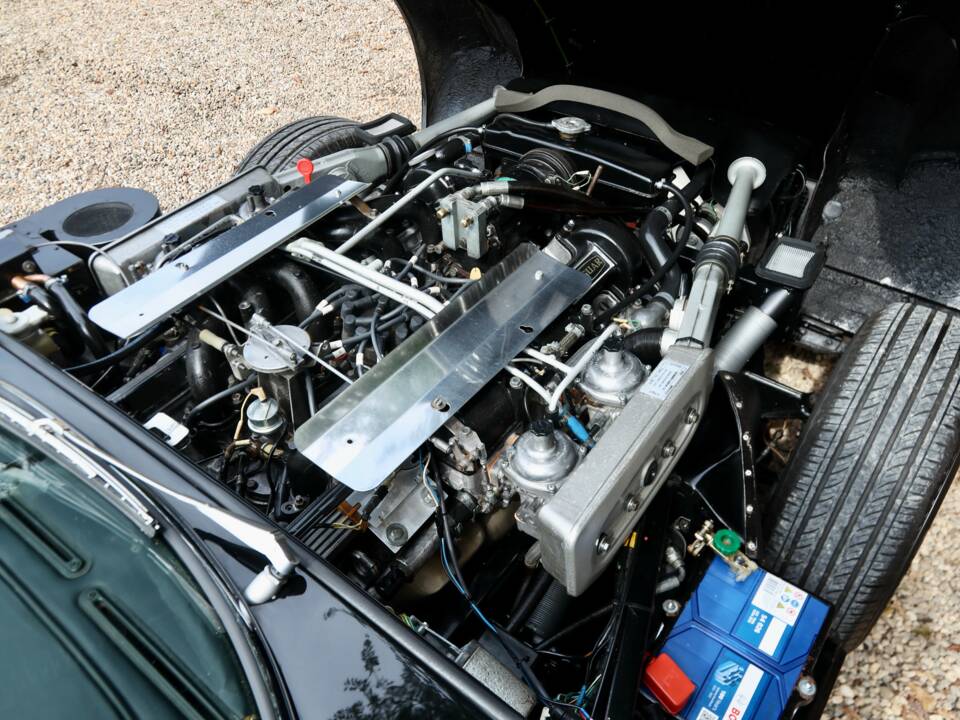 Afbeelding 38/50 van Jaguar E-Type V12 (1974)